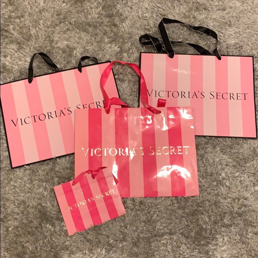 Victoria’s Secret shopping bags
